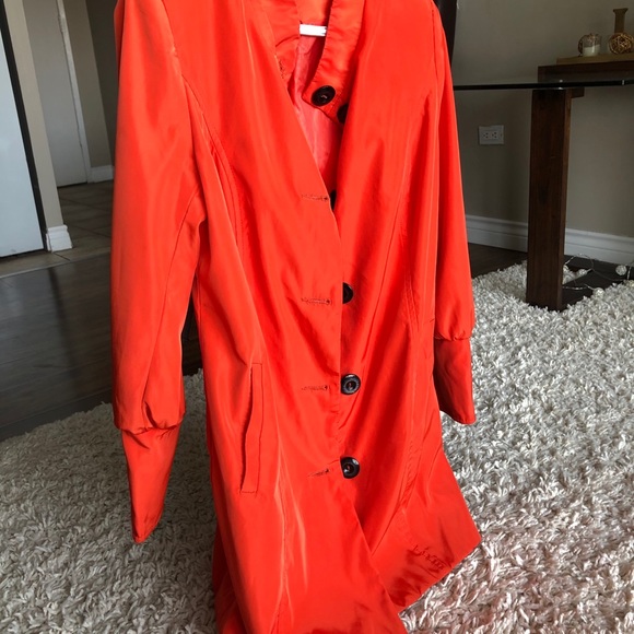 Bright Cloak - Picture 7 of 9